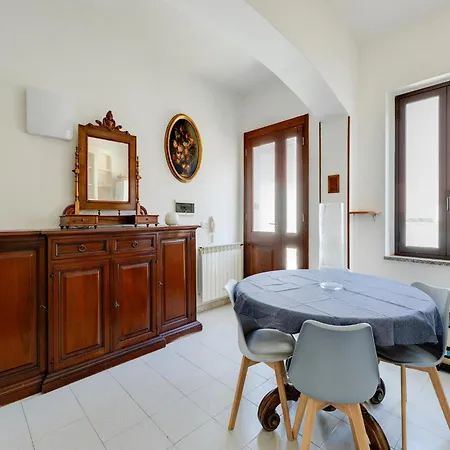 200 Meters From The Castelsardo