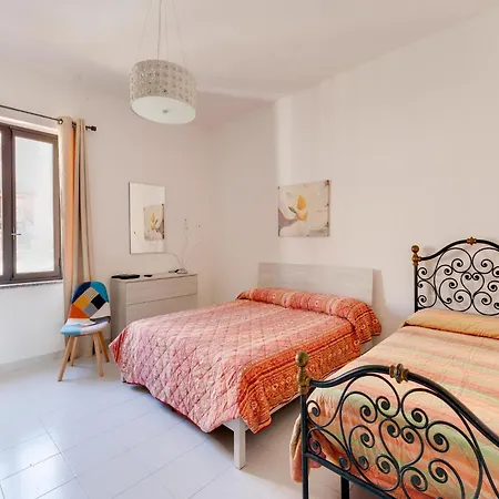 Apartman 200 Meters From The