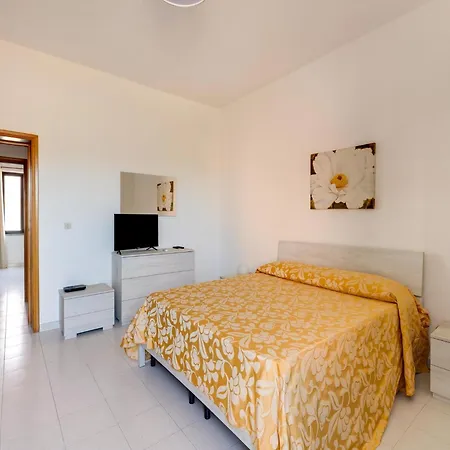 Apartamento 200 Meters From The *